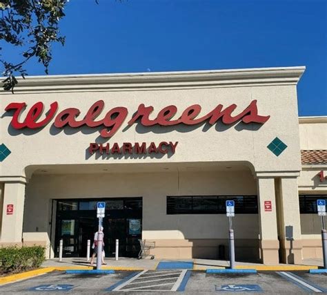 walgreens pharmacy near me.